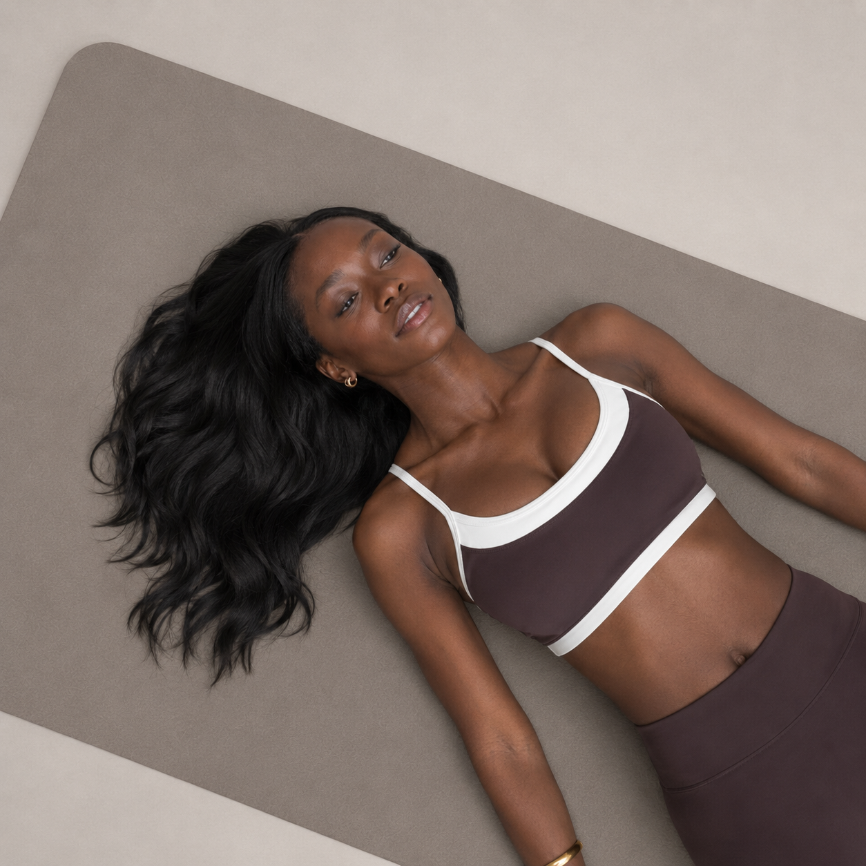 Gray - lifestyle image 8 