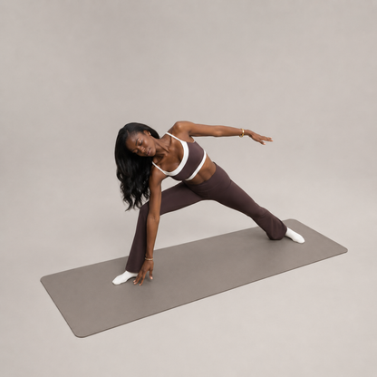 Gray - lifestyle image 5